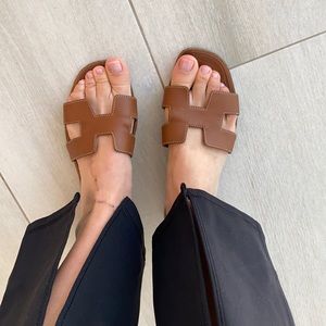 Hermès Oran Sandal